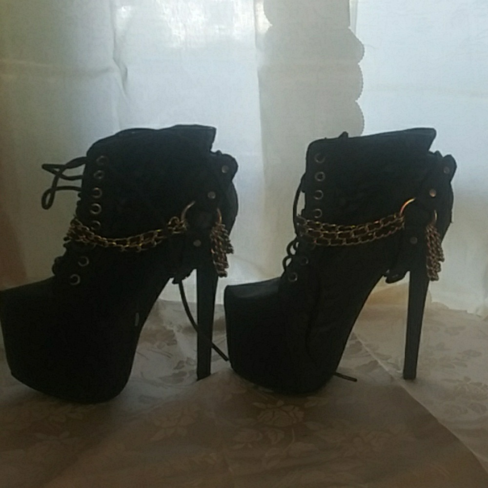 Boot stillettos
